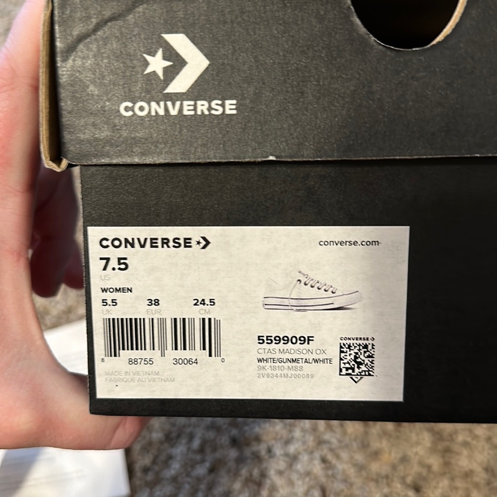 Converse Madison